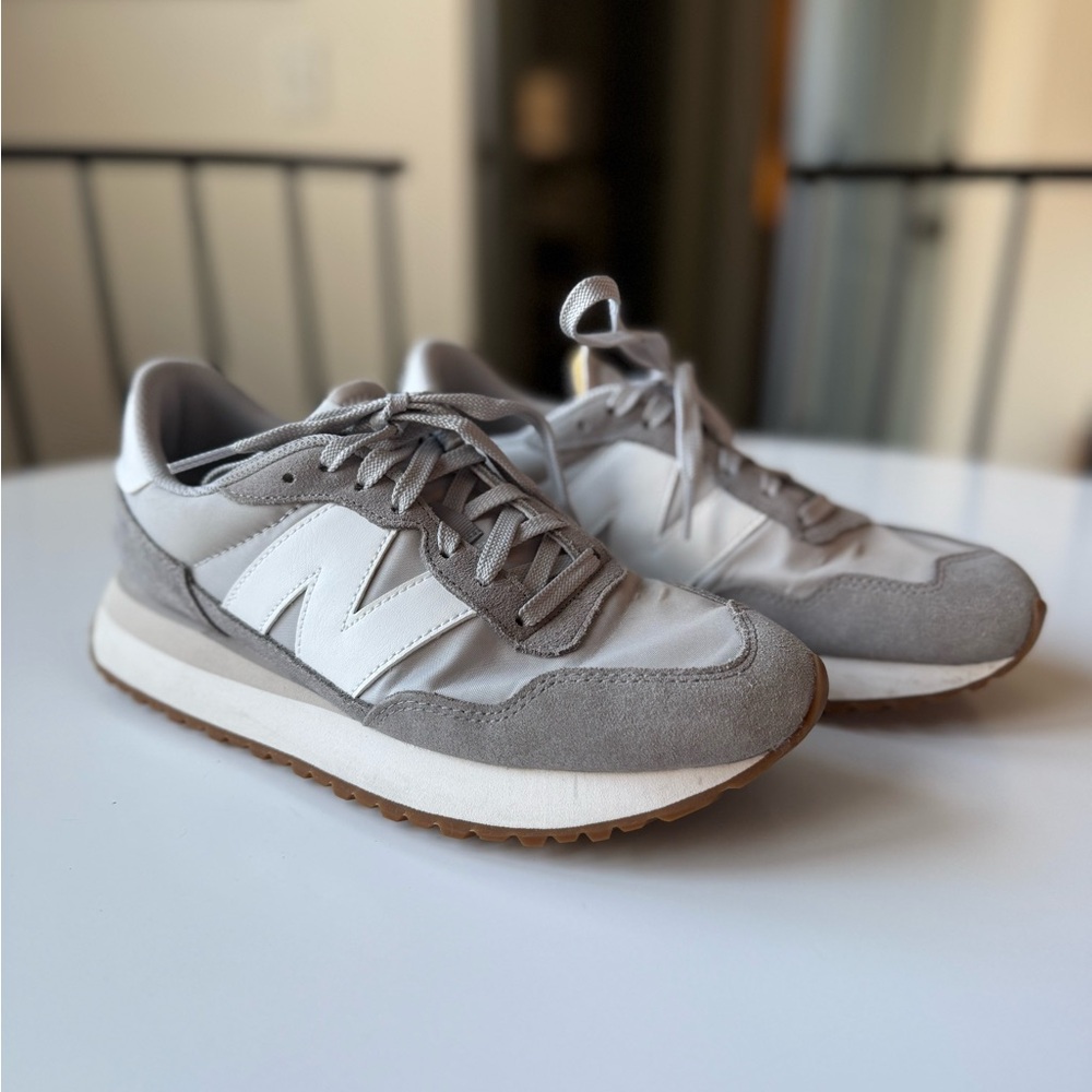 New Balance 237 Sneaker - Women's